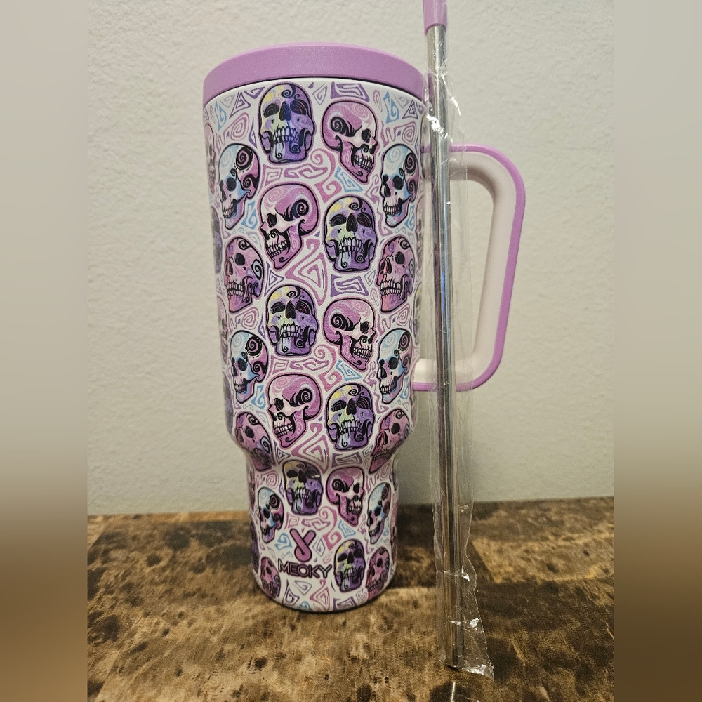 🔴 LIMITED EDITION MEOKY 40 oz Skull Tumbler